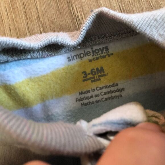 📳 Carters | 2 Fleece Sleepers - Picture 4 of 5
